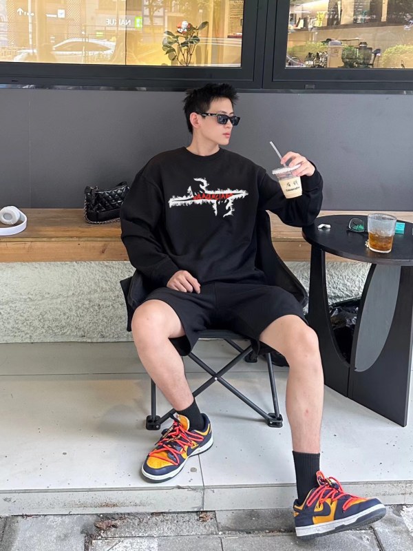 Clothes Balenciaga 673