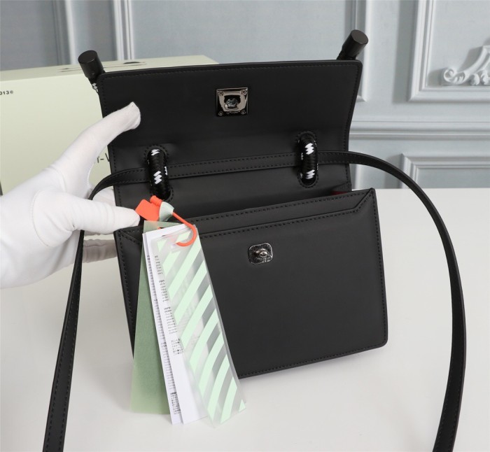 handbags OFF-White 517（6880740）size:22*16*7cm