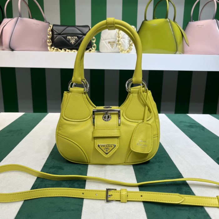 Handbags Prada PRADA PASSAVELA 1BA381 size:23x16x9 cm