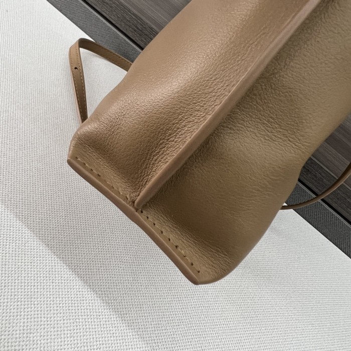 Handbags LOEWE 10855 size:25 cm