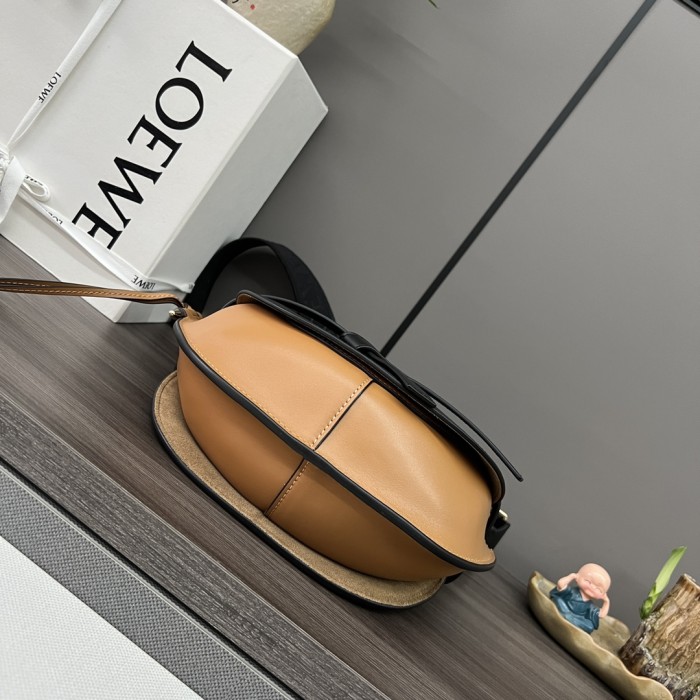 Handbags LOEWE 011821 size:20*19*11.5 cm