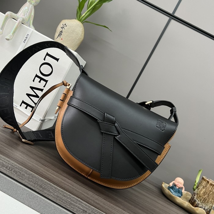 Handbags LOEWE 011821 size:20*19*11.5 cm