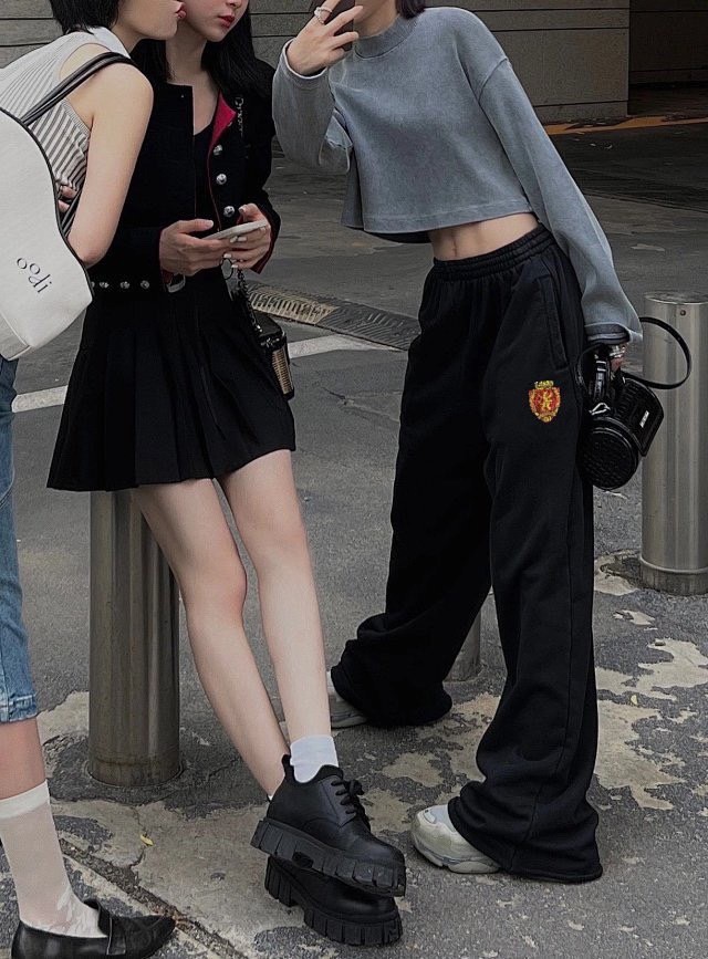 Clothes Balenciaga 681