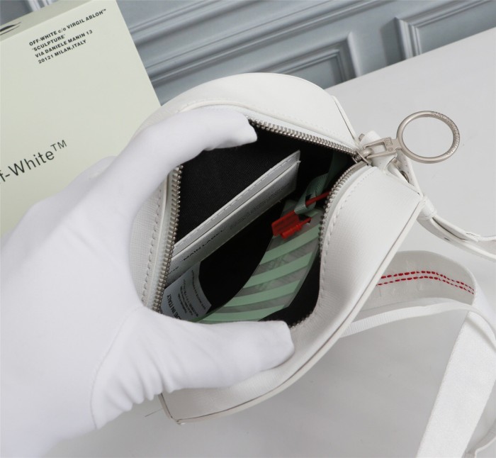 handbags OFF-White 521（4335870）size:18*18*7.5cm