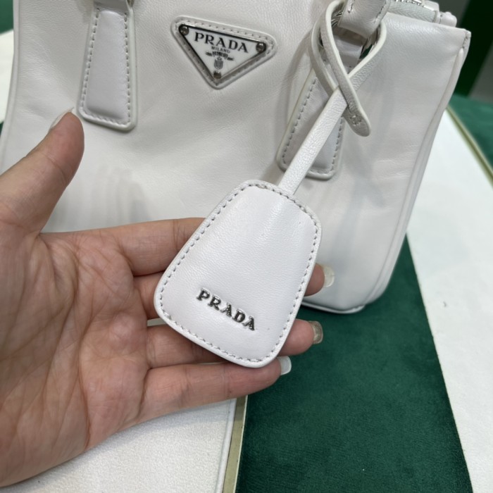 Handbags Prada 1BA906 size:20*14.5*9.5 cm