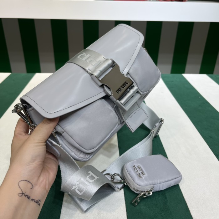 Handbags Prada 1BD295 size:22*7.5*14 cm