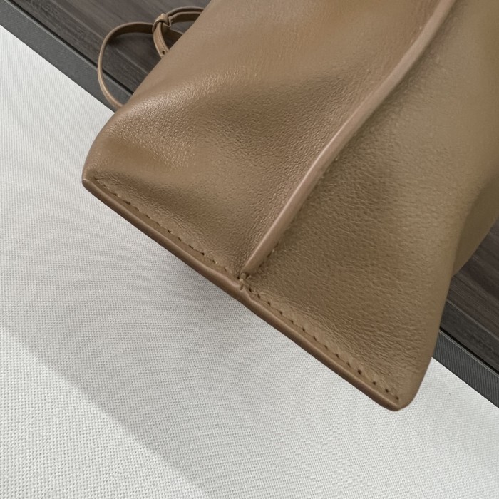 Handbags LOEWE 10856 size:30.5*24.5*10*5 cm