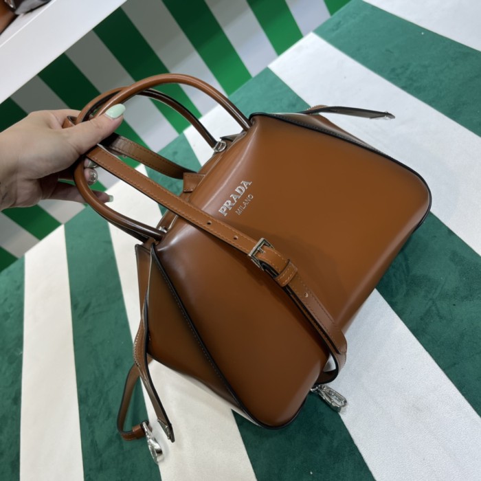 Handbags Prada 1BA366 size:25.5*18*13 cm