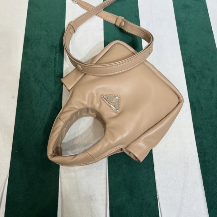 Handbags Prada 1BA359 size:15.5*10*18 cm