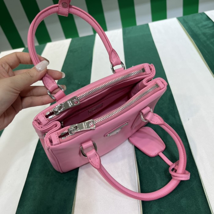 Handbags Prada 1BA906 size:20*14.5*9.5 cm