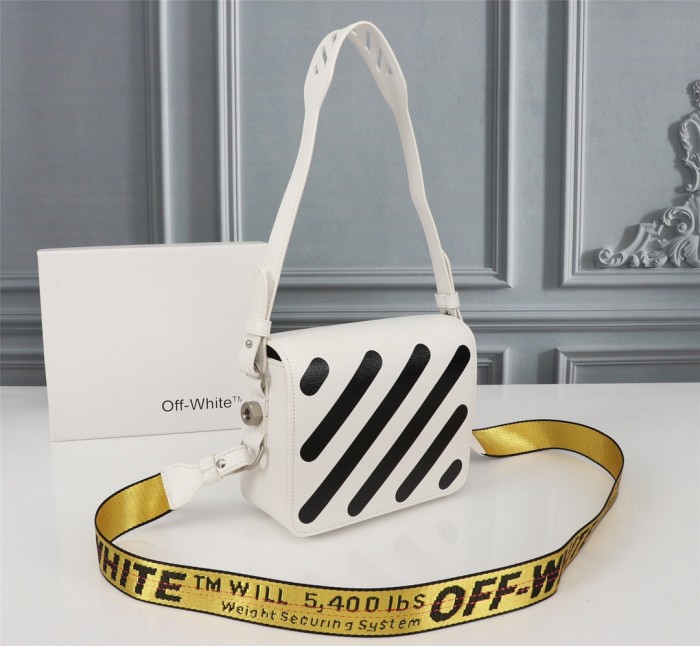 handbags OFF-White 533（4338650）size:18*16*9cm