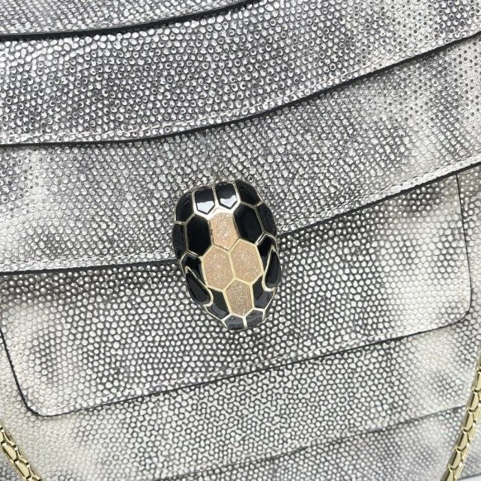 Handbags Bvlgari 286999 size:18 cm