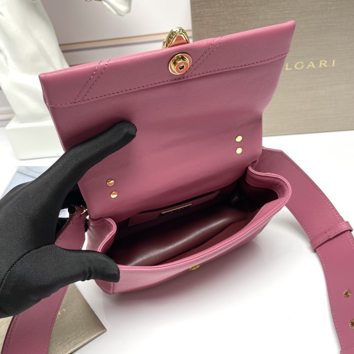 Handbags Bvlgari 291086 size:18*12*8 cm