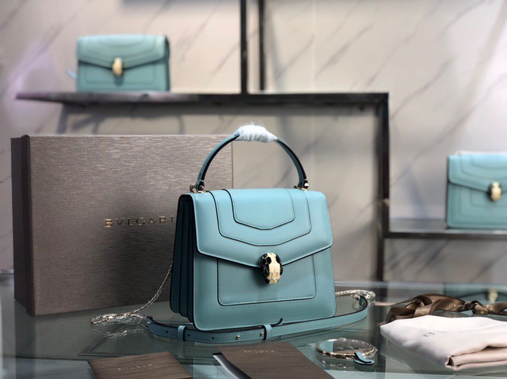 Handbags Bvlgari 38329 size:18*16*9 cm