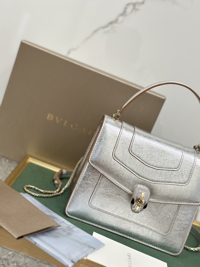 Handbags Bvlgari 38329 size:20*16*9 cm