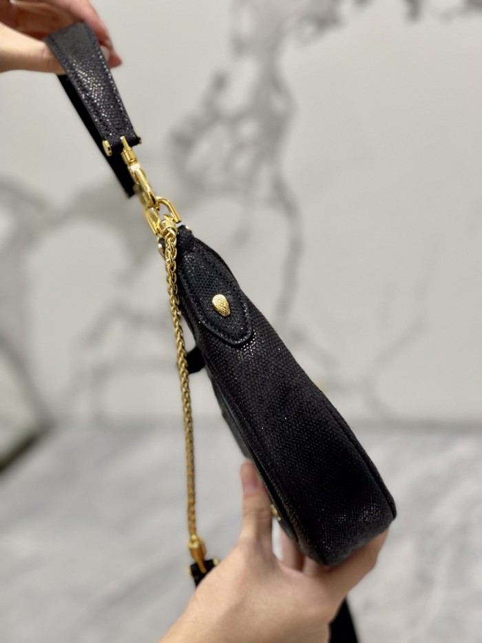 Handbags Bvlgari 291765 size:19.5*20*5 cm