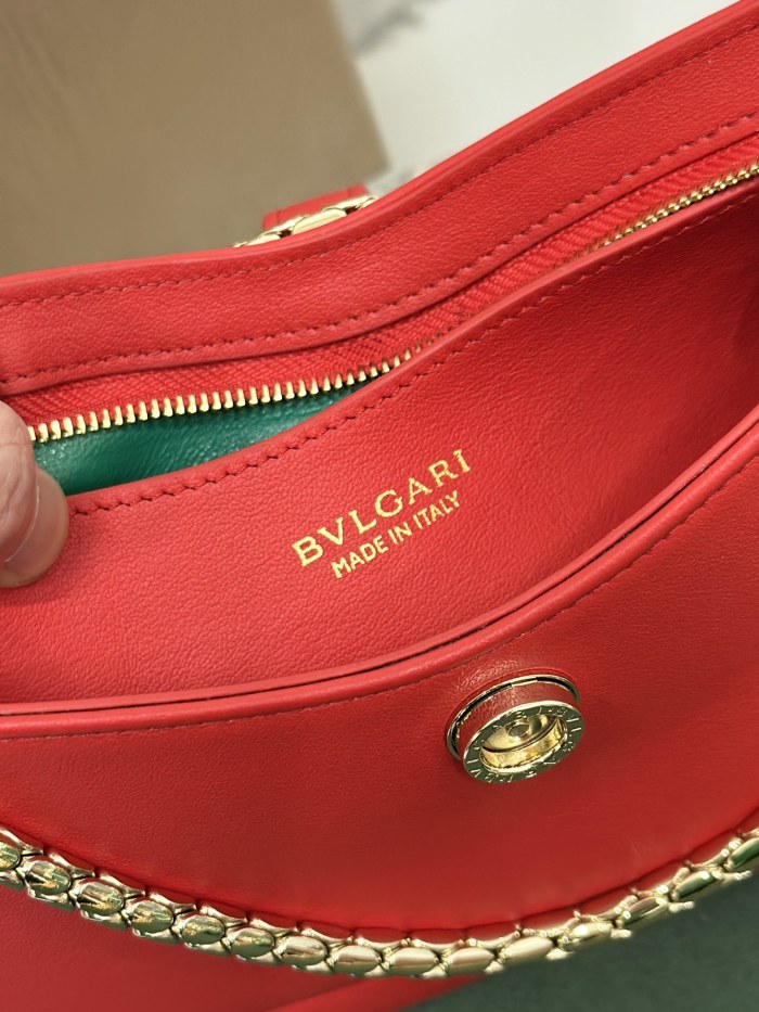 Handbags Bvlgari 293208 size:27.5*18*6.5 cm