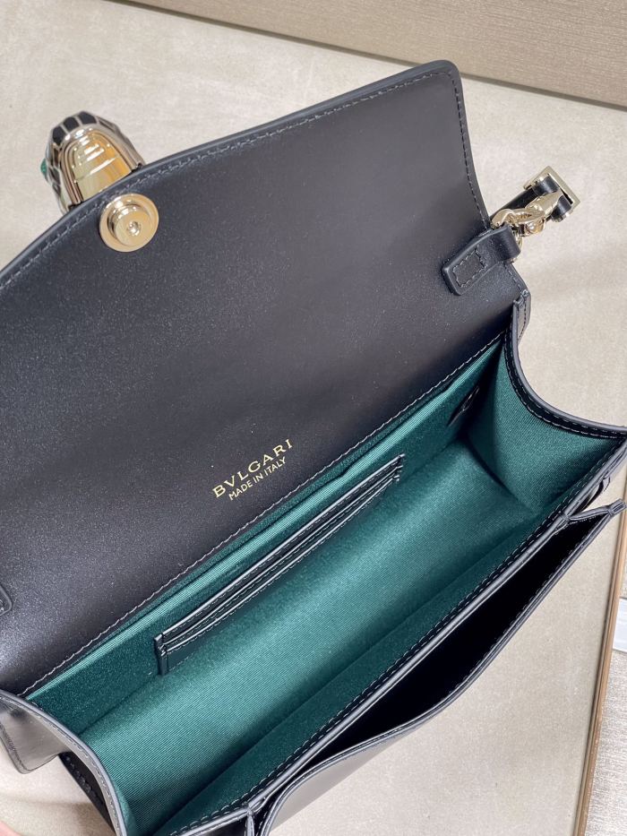 Handbags Bvlgari 292104 size:22*15*4.5 cm