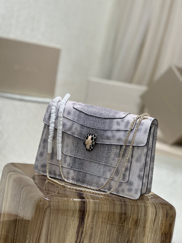 Handbags Bvlgari 35362 size:28*7*18 cm