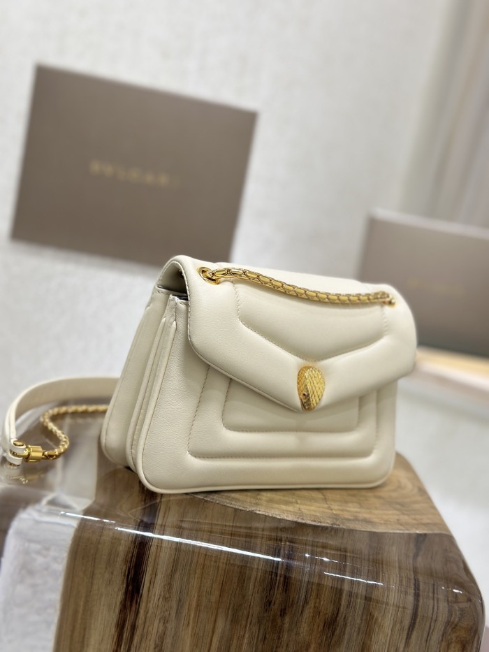 Handbags Bvlgari 292123 size:22.5*15*7 cm