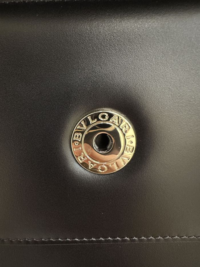 Handbags Bvlgari Serpenti Forever 35107 size:20*15*5 cm