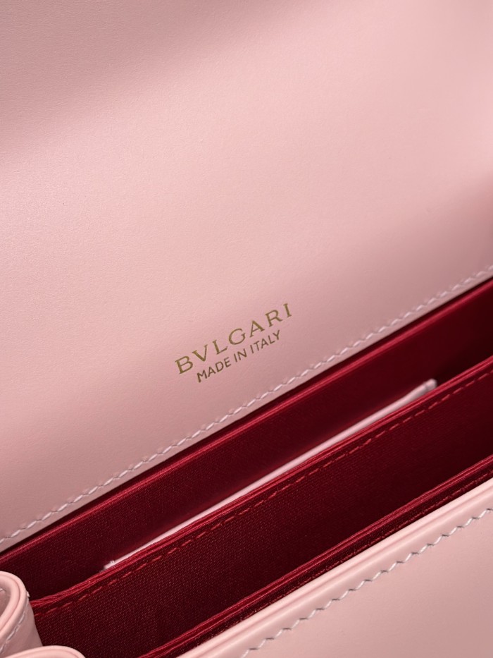 Handbags Bvlgari 38329 size:20*16*9 cm