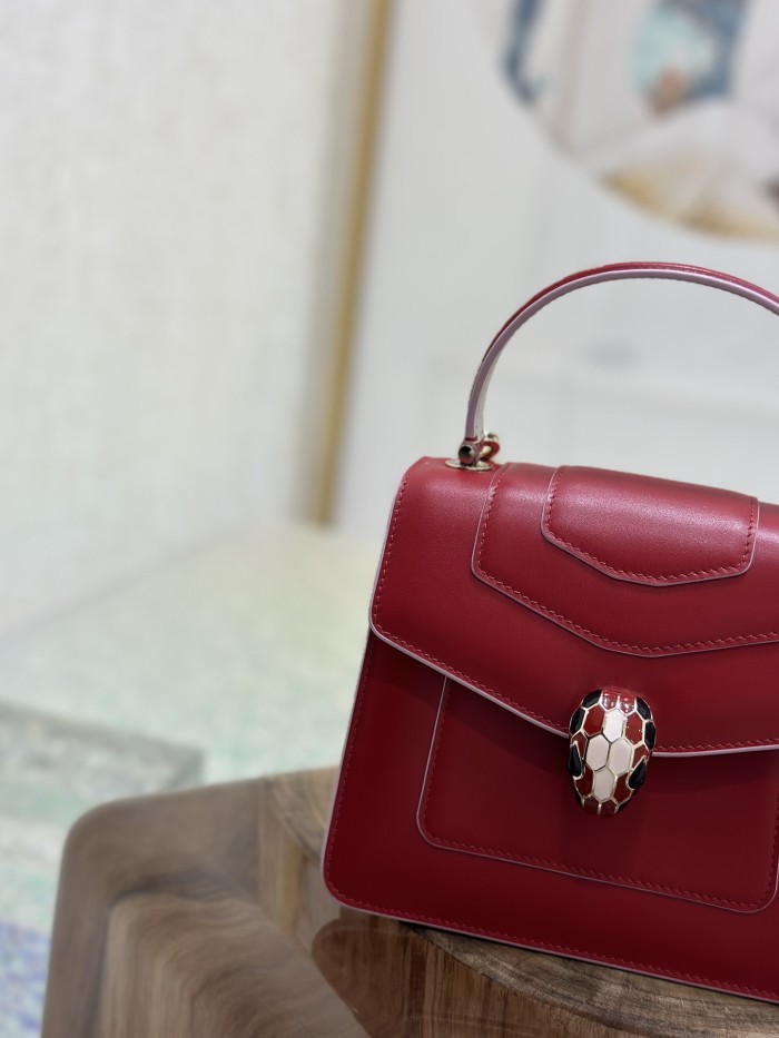 Handbags Bvlgari 38329 size:18*16*9 cm