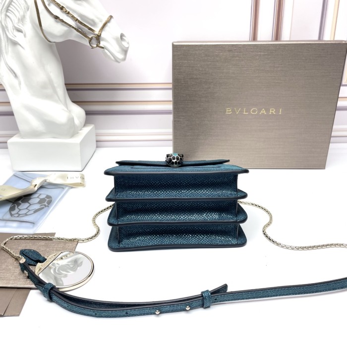 Handbags Bvlgari 286999 size:18 cm