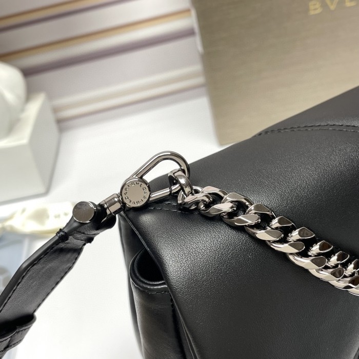 Handbags Bvlgari 291086 size:18*12*8 cm