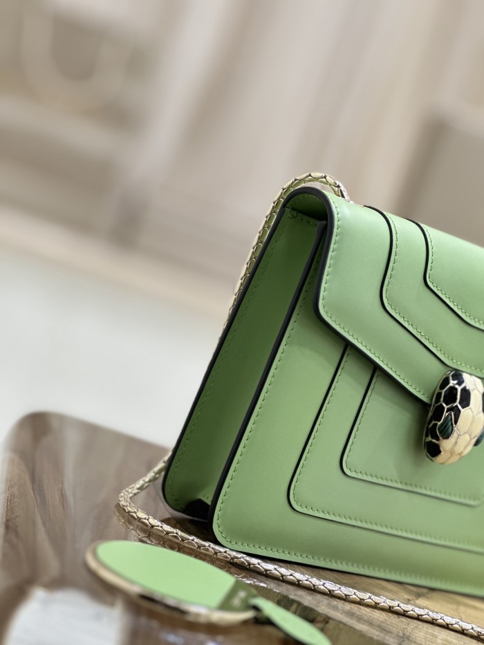 Handbags Bvlgari 35107 size:20*15*5 cm