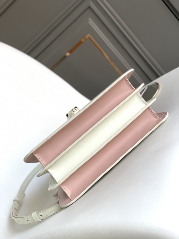 Handbags Bvlgari Sprpenti Forever size:19*13.5*6 cm