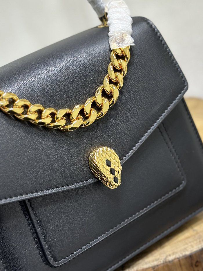 Handbags Bvlgari 290762 size:18*15*9.5 cm