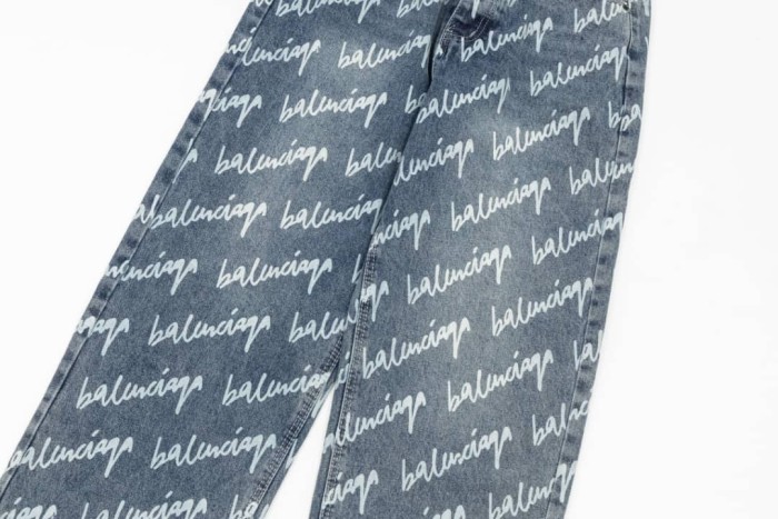 Clothes Balenciaga 684