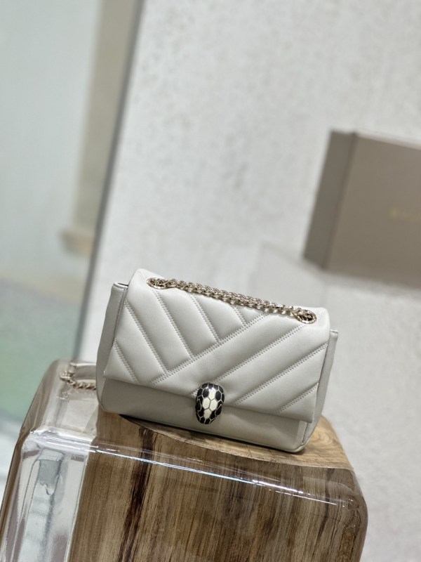 Handbags Bvlgari 287993 size:22.5*15*10 cm