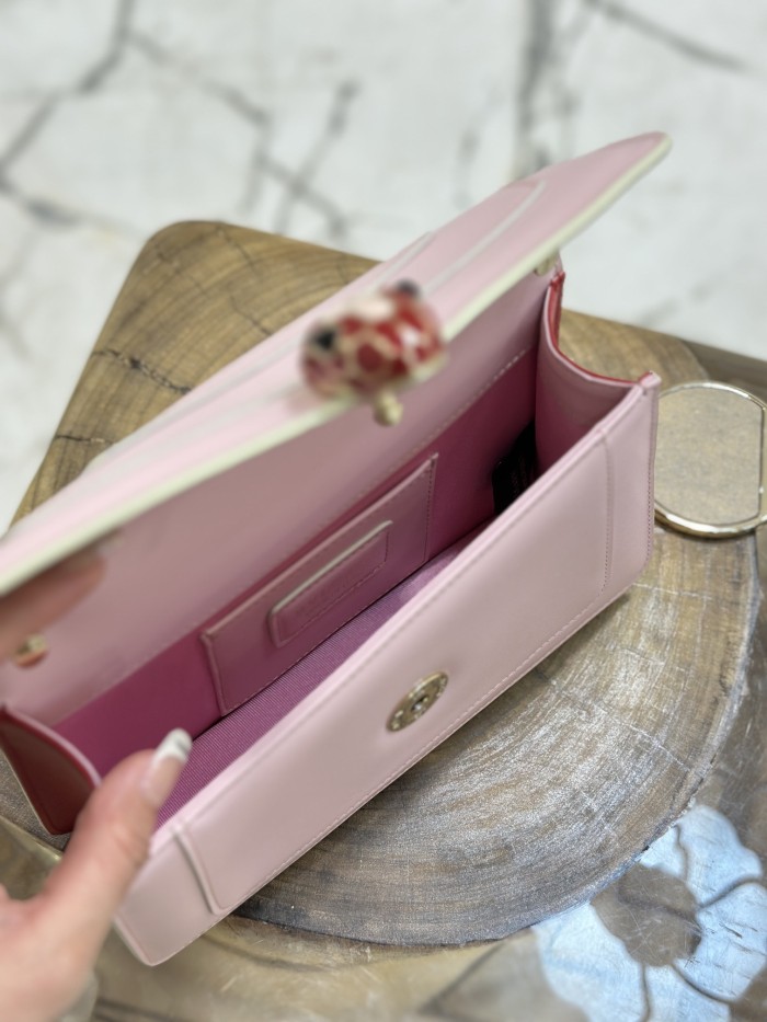 Handbags Bvlgari 38102 size:22*13*5.5 cm