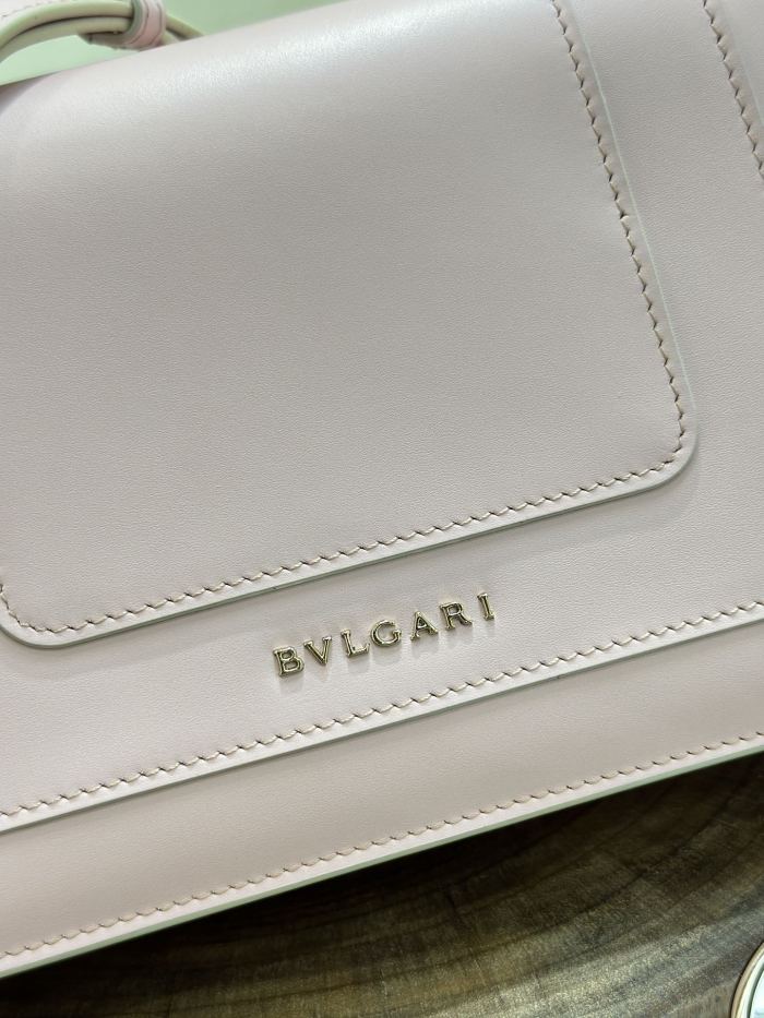 Handbags Bvlgari 38102 size:22*13*5.5 cm