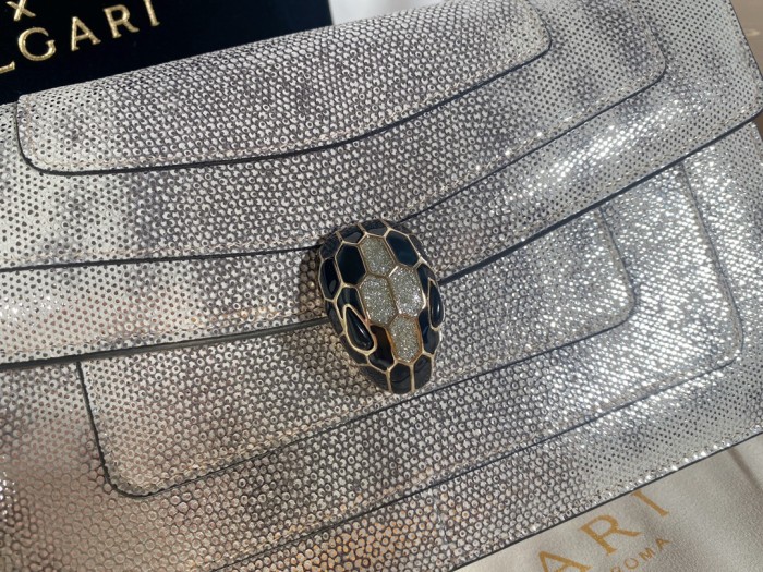 Handbags Bvlgari 370449880 size:25*12*3.5 cm