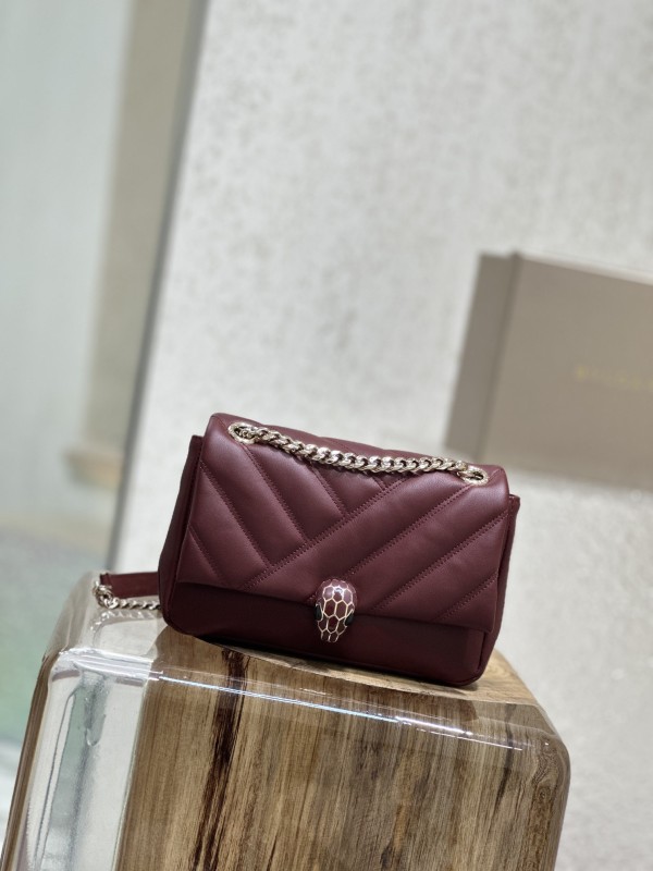 Handbags Bvlgari 287993 size:22.5*15*10 cm