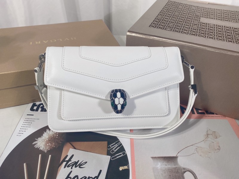 Handbags Bvlgari 292104950 size:22*15*4.5 cm