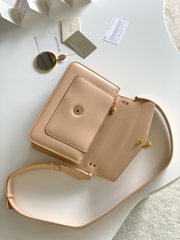 Handbags Bvlgari Sprpenti Forever size:15*17*8 cm