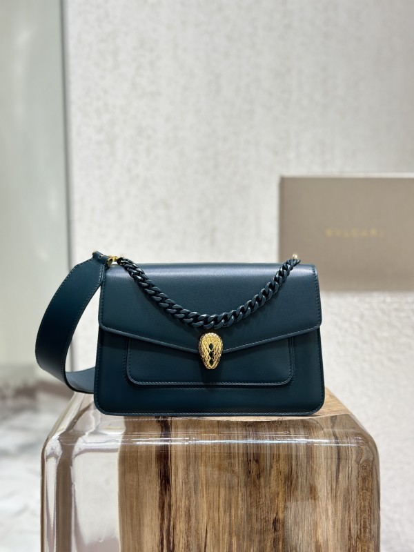 Handbags Bvlgari 290767 size:25*17*8 cm