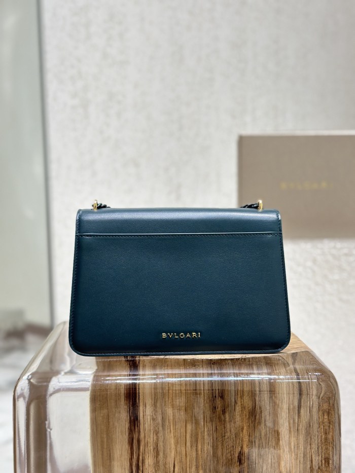 Handbags Bvlgari 290767 size:25*17*8 cm