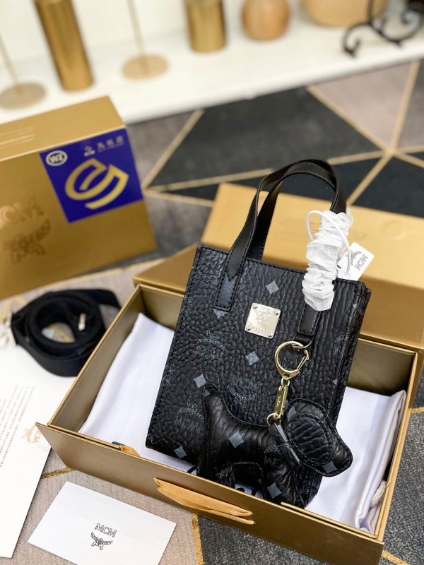 Handbags MCM mom size:17*14 cm