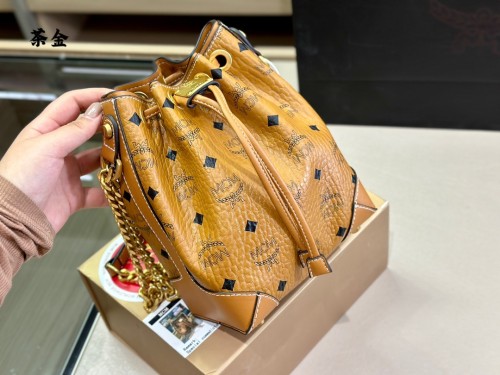 Handbags MCM mom size:16*21 cm