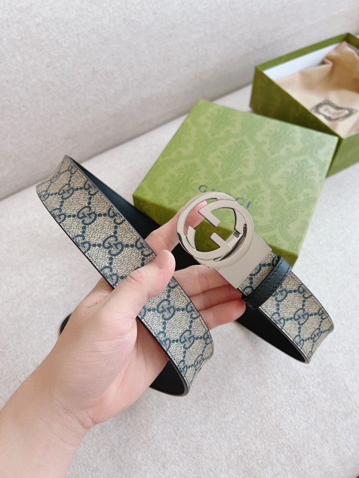 Handbags Gucci GG Supreme size:3.8 cm