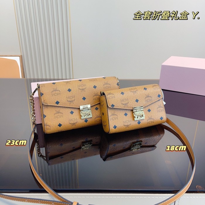 Handbags MCM mom size:16*21 cm