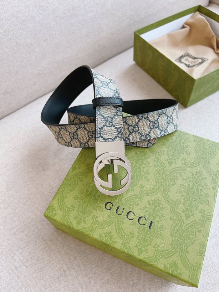 Handbags Gucci GG Supreme size:3.8 cm