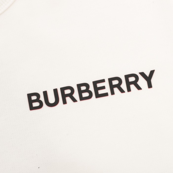 Clothes Burberry 537