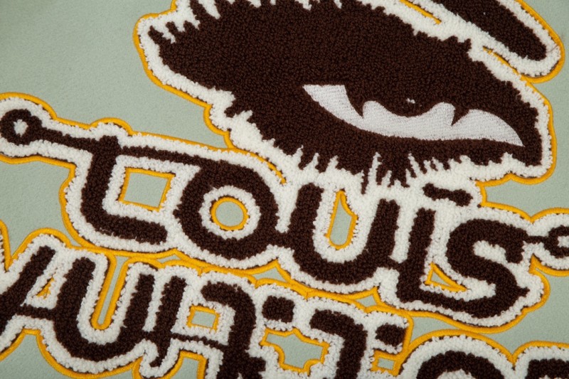 Clothes Louis Vuitton 951