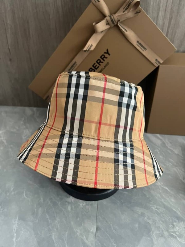 Burberry Vintage Check Bucket Hat Brown